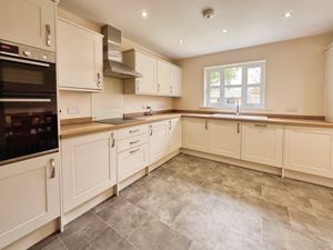 Kitchen area- click for photo gallery